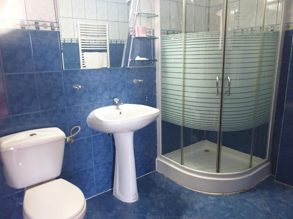 Pensiunea Odn Scheia Esterno foto